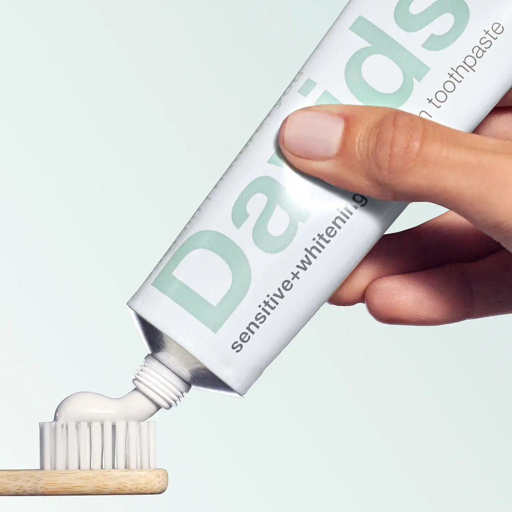Davids Sensitive+Whitening Nano-Hydroxyapatite Premium mild peppermint (113g)