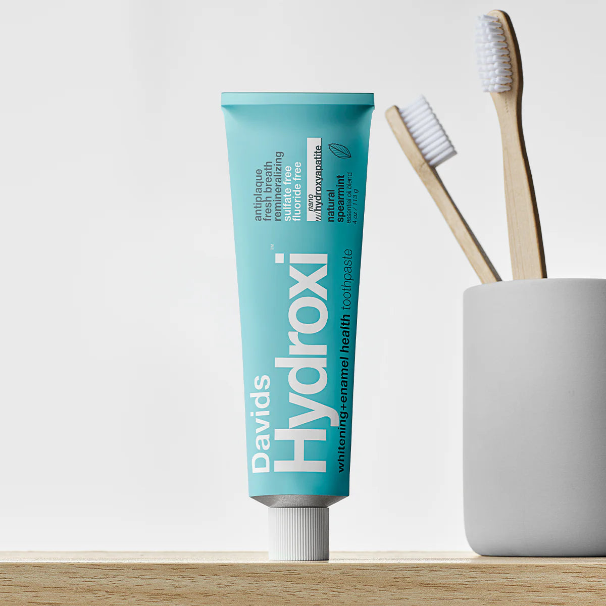 
                  
                    Davids Hydroxi™ Whitening + Enamel Health, tannkrem med nano-hydroksyapatitt,Spearmint
                  
                