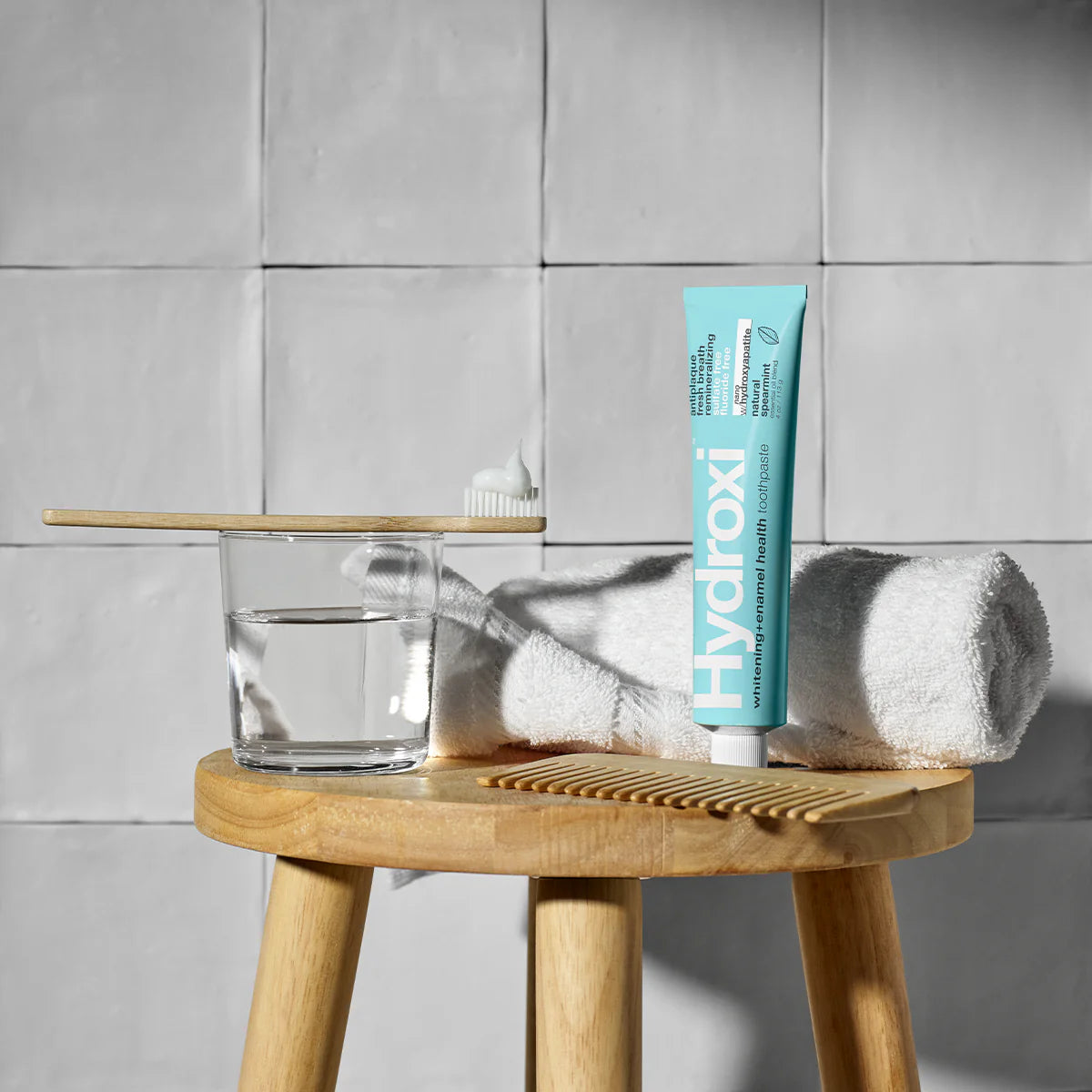 
                  
                    Davids Hydroxi™ Whitening + Enamel Health, tannkrem med nano-hydroksyapatitt,Spearmint
                  
                