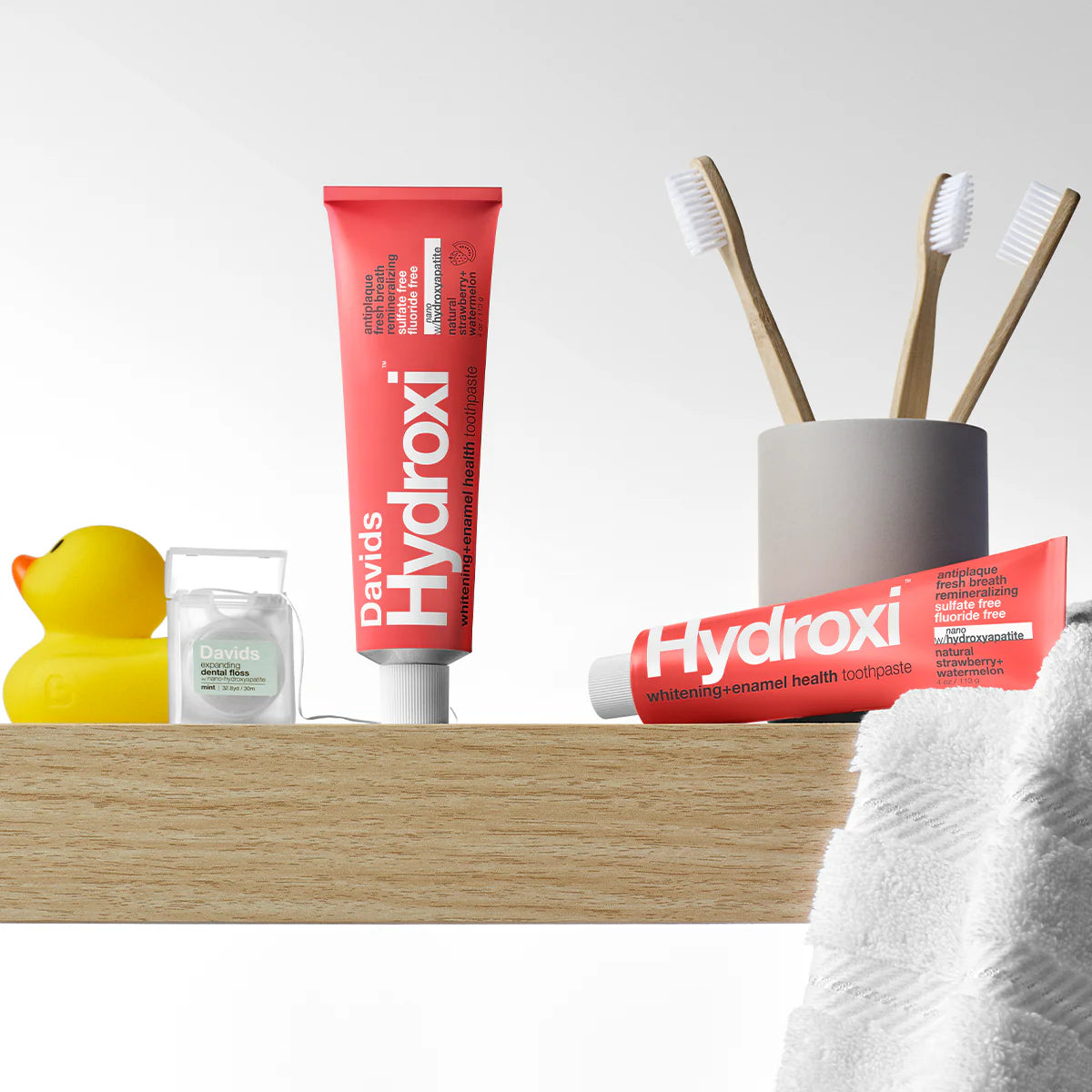 
                  
                    Davids Hydroxi™ Whitening + Enamel Health, tannkrem med nano-hydroksyapatitt, for barn og voksne / jordbær og vannmelon
                  
                