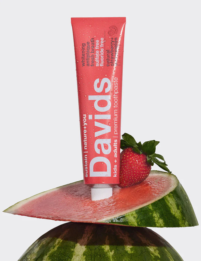 
                  
                    Davids Kids + Adults Premium tannkrem / Jordbær/Vannmelon
                  
                